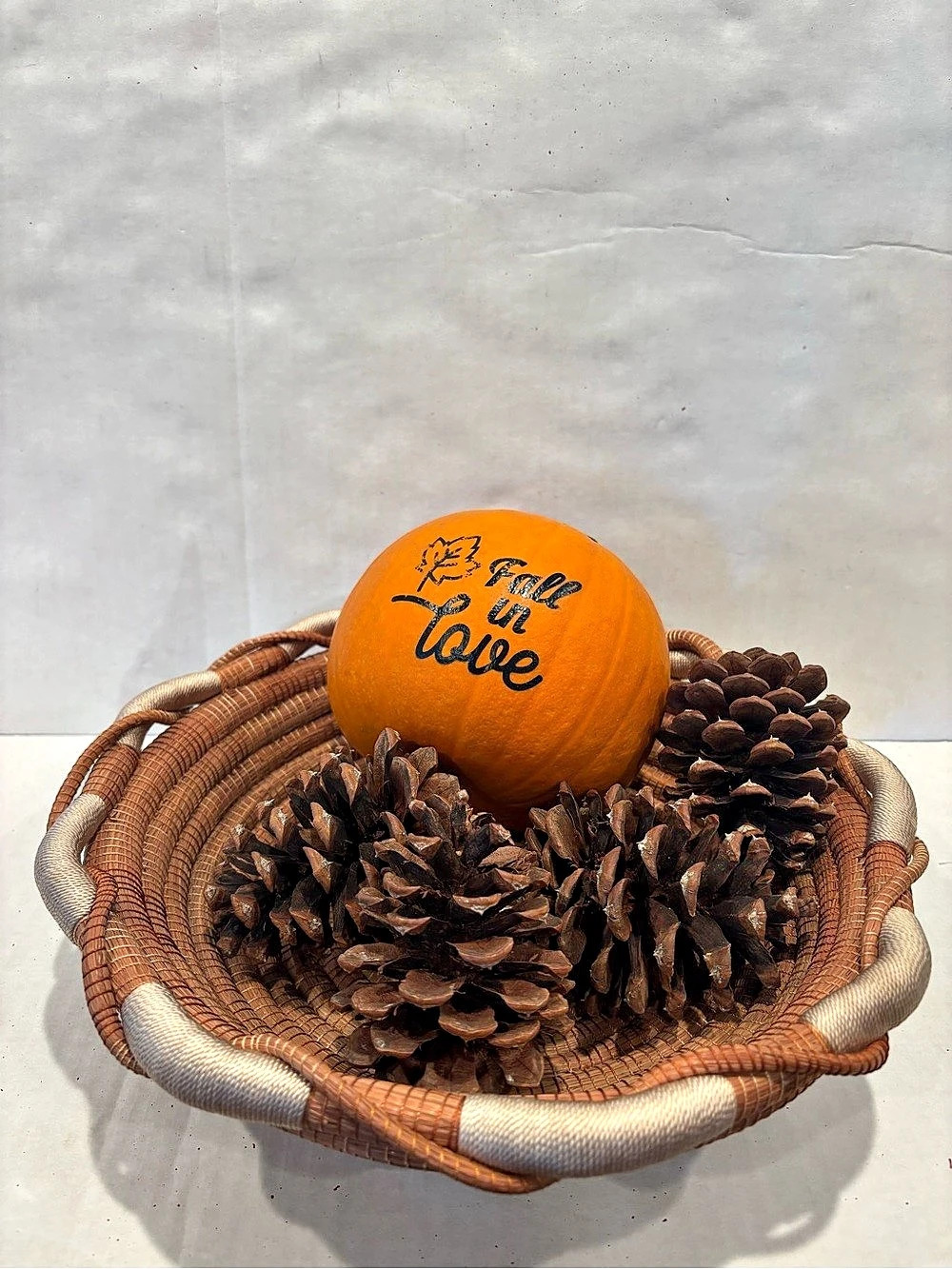 Handwoven Round Basket Brown & Beige(accessories NOT included )